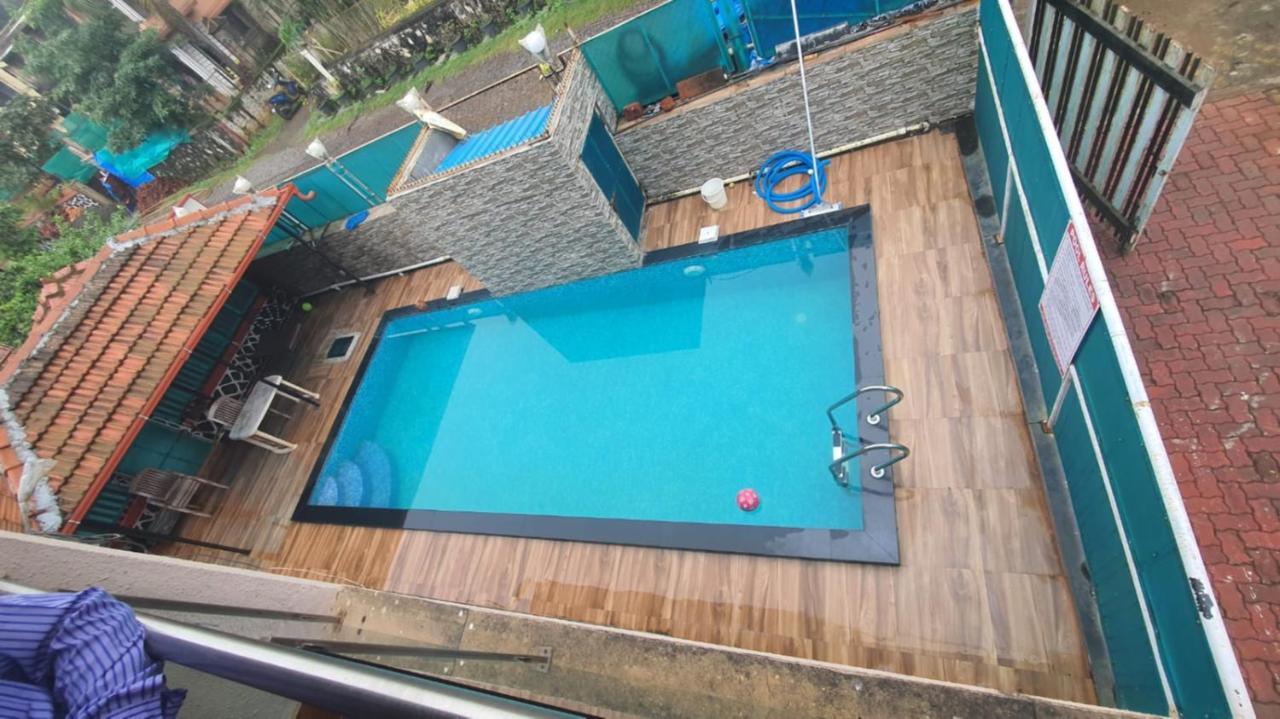 Gold Villa Lonavala Exteriör bild